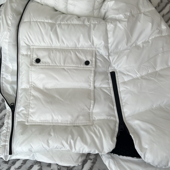 Kennet Cole New York Women’s Winter Puffer Jacket Hooded Colour White/Black - Picture 10 of 13